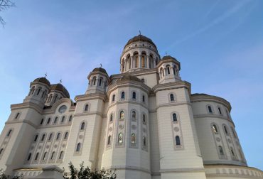 02565e4b B3f2 4abd 8c5e 1f8873efdcd7